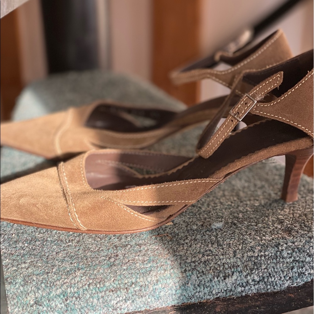 Paralelle (Paris) suede kitten heels/green-grey/8